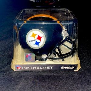Steelers mini helmet